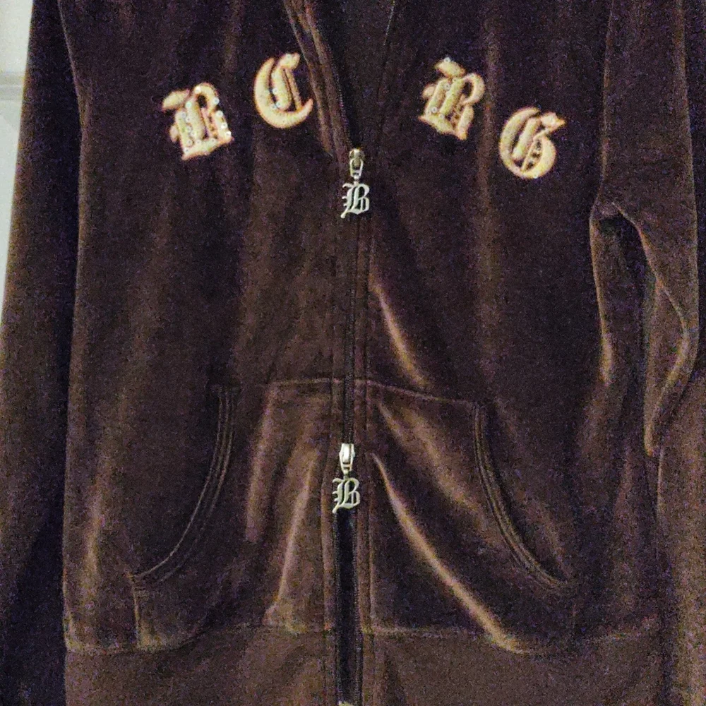 BCBG DOUBLE ZIPPERED EMBROIDERED🌺 SOFT JACKET - Picture 3 of 9